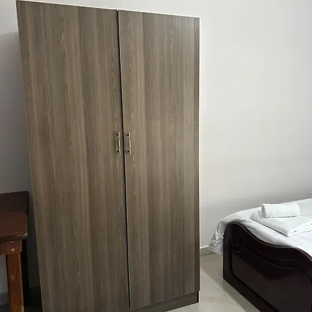 Restaurant Aleksander 호텔 3*